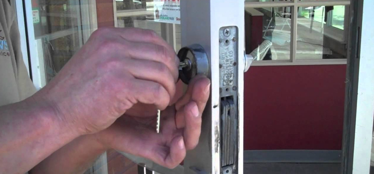commercial door lock repair Arcadia